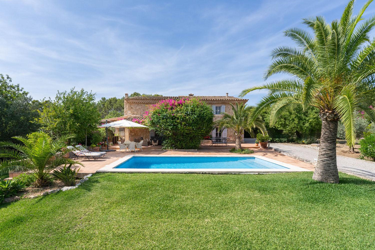 Mallorca - Calvia - Country estate